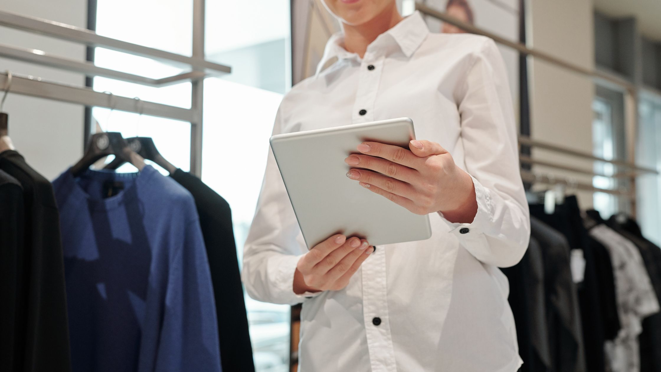 Franchisee Monitoring: How to Track Compliance & Standards